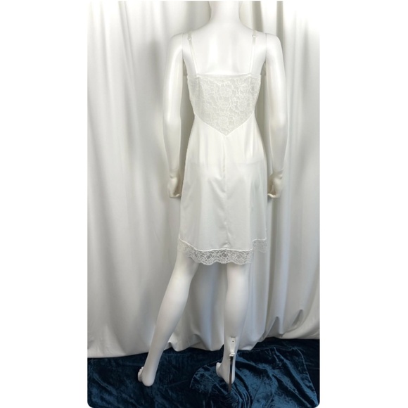 Vintage Vanity Fair Bridal White Lingerie Slip Dress with Floral Lace - Small - Picture 8 of 10